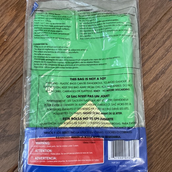 Brand new inflatable ring - Picture 2 of 3